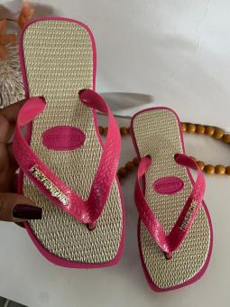 CHINELO HAVAIANAS PALHA CHIC - Código 3195-21