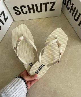 CHINELO SCHTZ PEDRAS - Código 3219-7