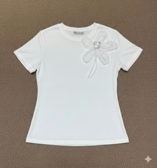 CAMISETA FLOR LATERAL - Código 9332-7